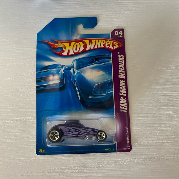 2008 Hot Wheels #156 Team: Engine Revealers 4/4 SOOO FAST Purple w/Chrome 5 Sp - Picture 1 of 8